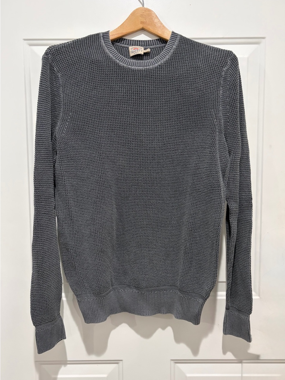 Faherty Men's Charcoal Waffle, breezy, Crewneck Sweater, Medium